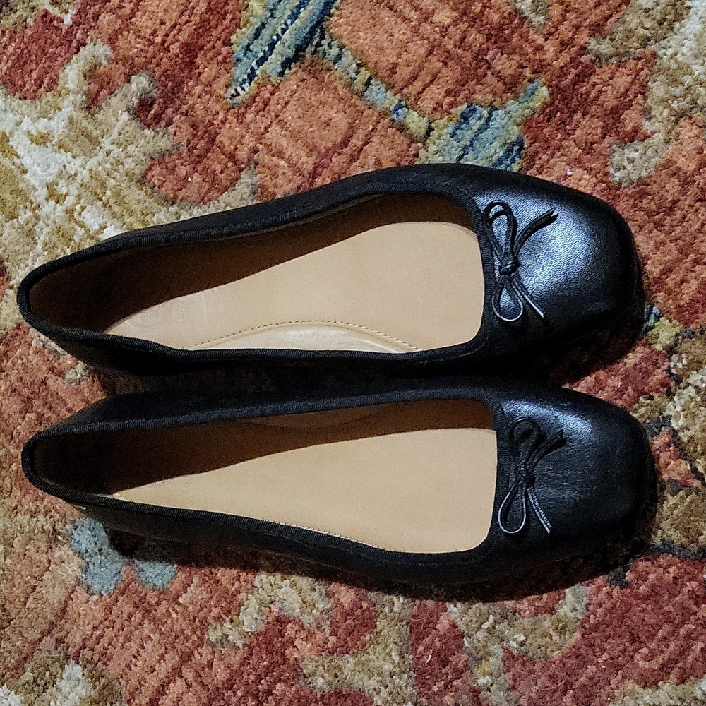 Tory Burch black flats women's size 8.5 EUC